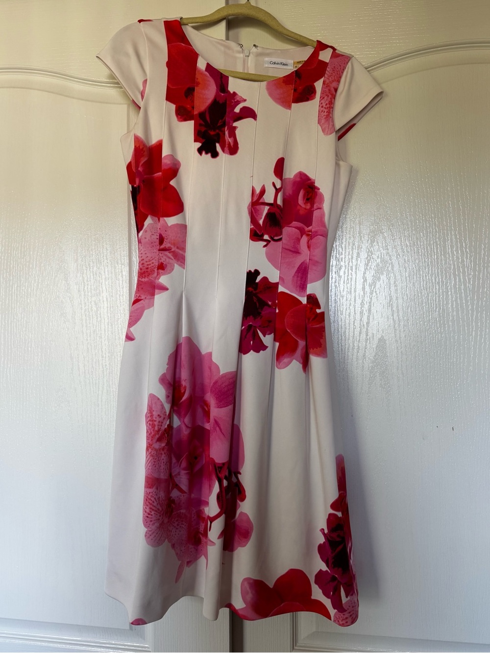 Dress Subcategory Guess